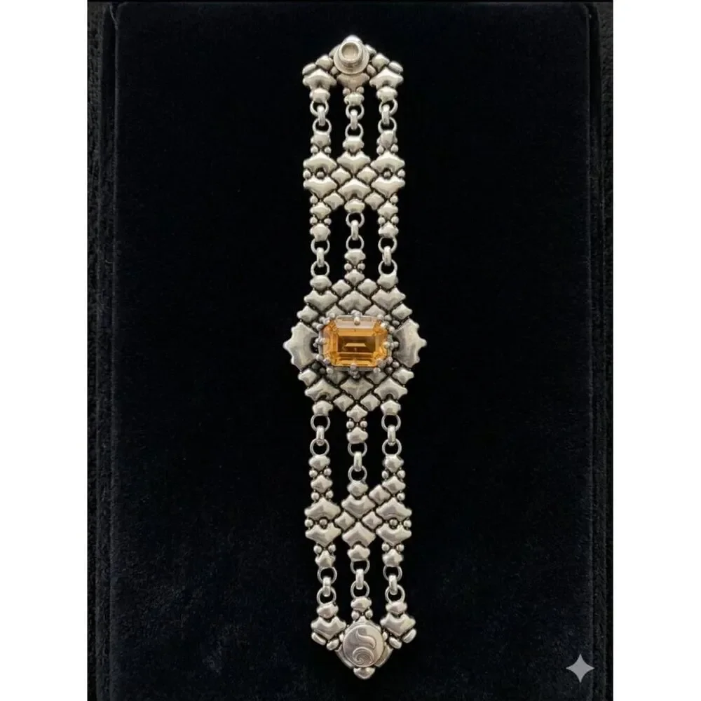 Unbranded Women's Silver and Gold Jewellery - Picture 3 of 4